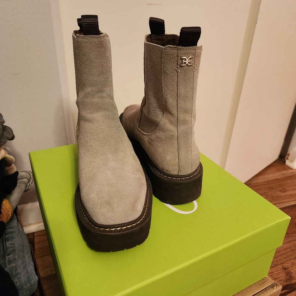 Sam Edelman icy blue green suede flat 8 lug sole combat boots